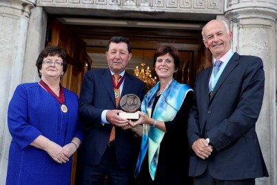 Pictured (l-r) is Professor Hannah McGee, Dean of the Faculty of Medicine and Health Sciences, RCSI; Professor John Hyland, President, RCSI; Professor Louise Richardson, Vice-Chancellor, University of Oxford; and Professor Cathal Kelly, CEO/Registrar RCSI. Louise Richardson, Vice-Chancellor of University of Oxford, received the Inaugural Emily Winifred Dickson award from RCSI  at a special ceremony which took place at the College on 23rd September.  Professor Richardson also delivered a lecture entitled ‘Education in the 21st Century’.  The award, which recognises women who have made an outstanding contribution to their field, has been established in honour of Emily Winifred Dickson who broke boundaries when she became the first female Fellow of RCSI in 1893, which made her the first female Fellow of any of the surgical royal colleges in Britain and Ireland