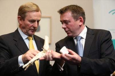 Pictured (l-r) is An Taoiseach, Mr Enda Kenny T.D. and Professor Fergal O’Brien, Professor of Bioengineering & Regenerative Medicine, RCSI. Prof O’Brien is demonstrating some of his work and research to Mr Kenny at an event held at the Department of the Taoiseach, a Celebration of Irish Science organised by Science Foundation Ireland (SFI) on the 5th of November. An Taoiseach and Mr Damien English T.D. Minister of State at the Departments of Education and Skills were both in attendance on the day. 