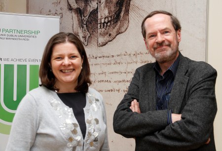 Pictured (l-r) at the 3U Neuroscience Meeting in RCSI is Ruth Davis, 3U Director; and Prof John Waddington, Dept of Molecular and Cellular Therapeutics, RCSI.