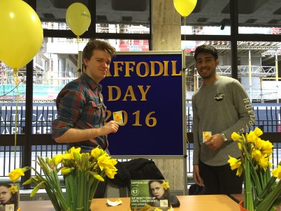 Today, Friday 11th March is Daffodil Day all around the country. Get down to the Concourse of 123 Stephen’s Green today and purchase a ‘daff’ or a baked treat all in aid of the Irish Cancer Society. Pictured (l-r) are Medicine students and members of the RCSI Cancer Society, Andrew Hudson (IC1) and Chrisen Ramkaran (SC1) at the Daffodil stand! 